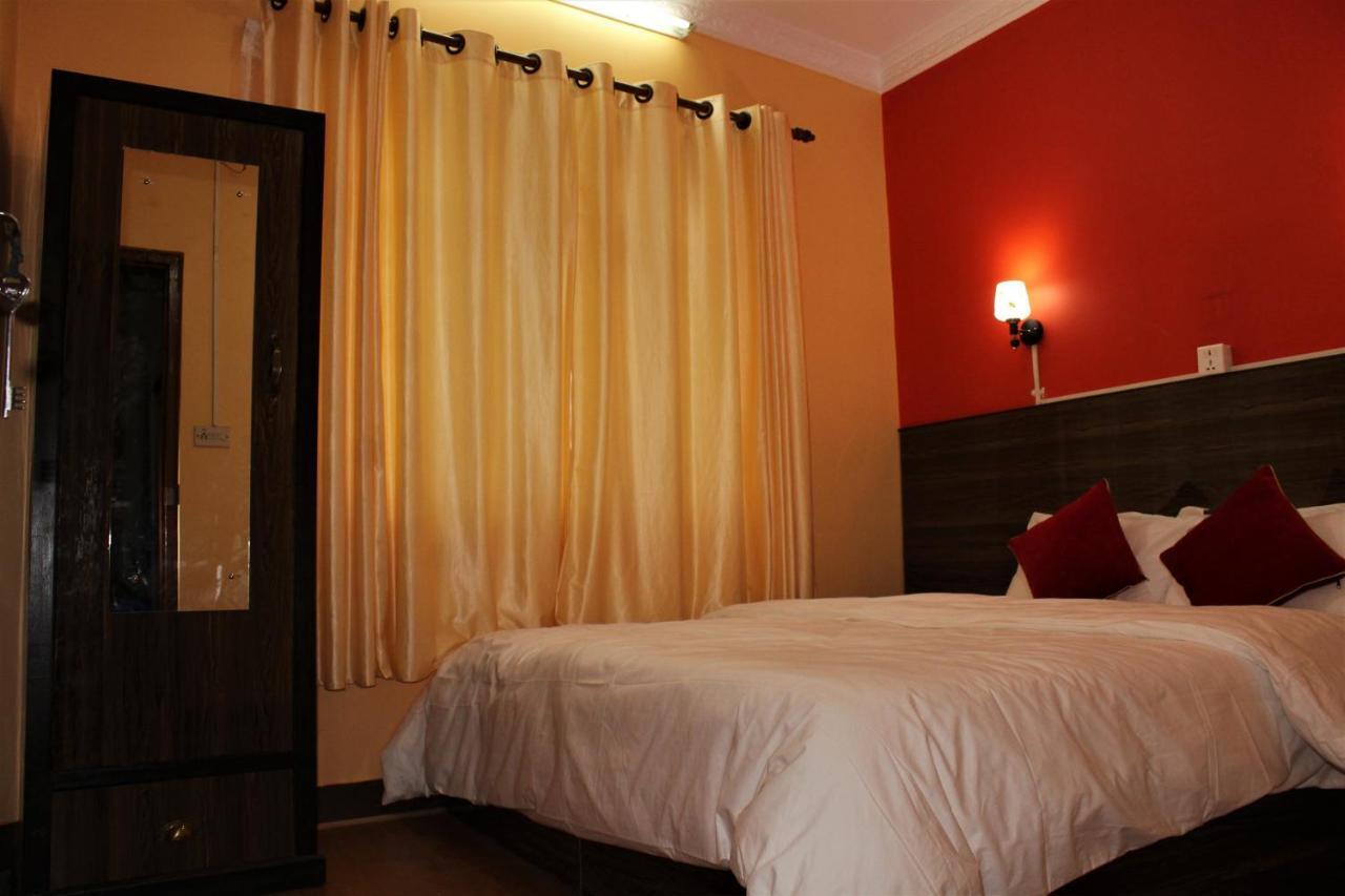 Vista City Hostel Катманду Экстерьер фото