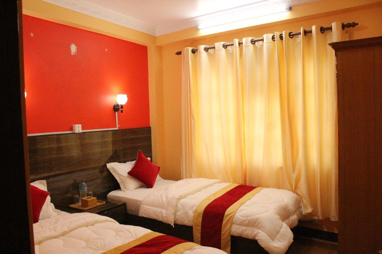 Vista City Hostel Катманду Экстерьер фото