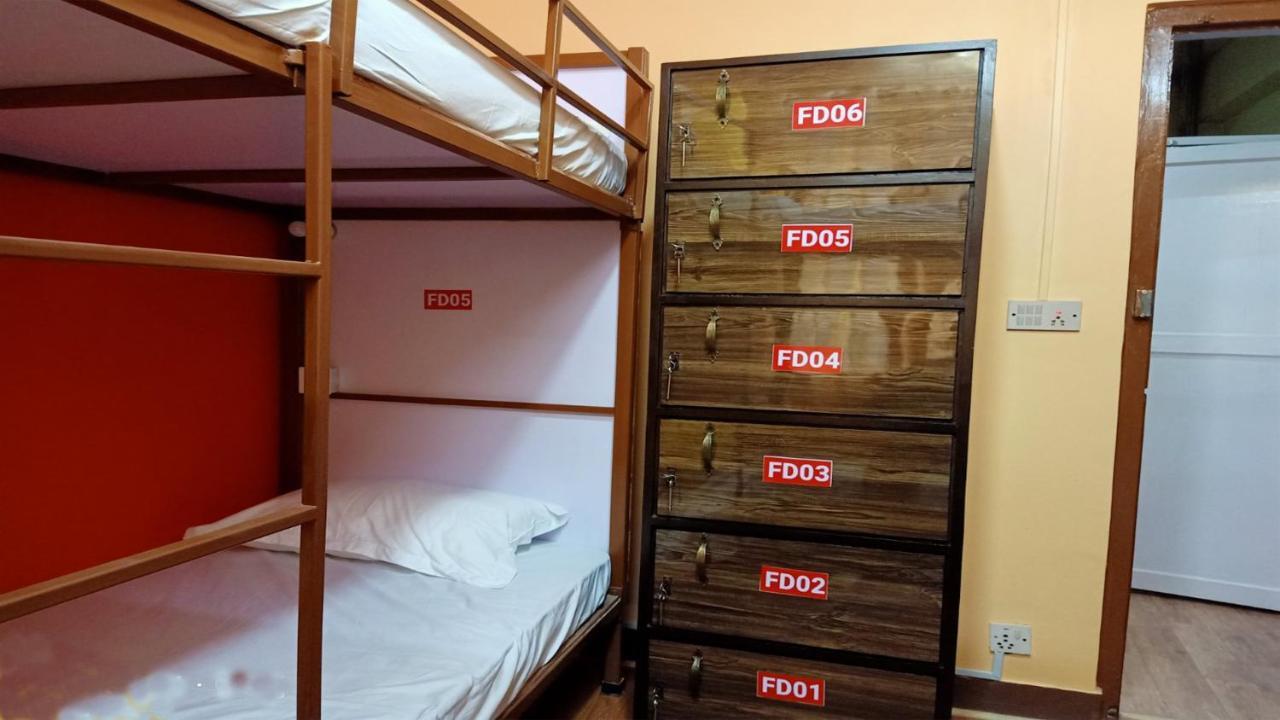 Vista City Hostel Катманду Экстерьер фото